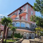 Bed & Breakfast Biser 4*