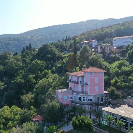 Biser 4* Moscenicka Draga