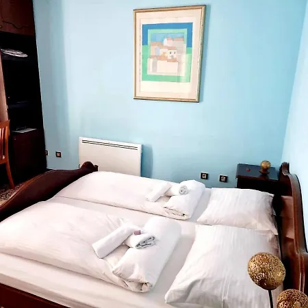 Bed and breakfast Biser
