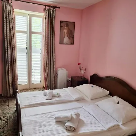 Biser Nocleg ze śniadaniem 4*