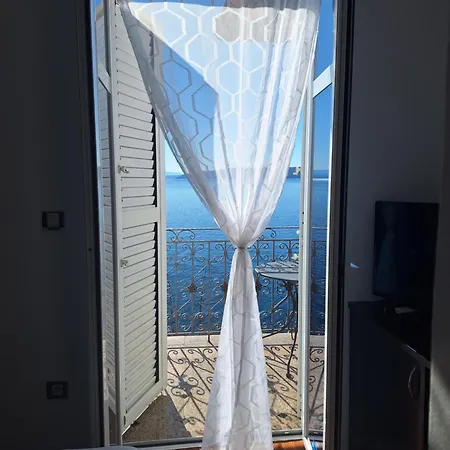 Biser Bed and breakfast 4*