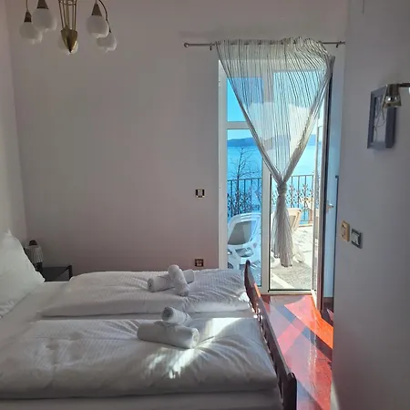 Bed and breakfast Biser 4*