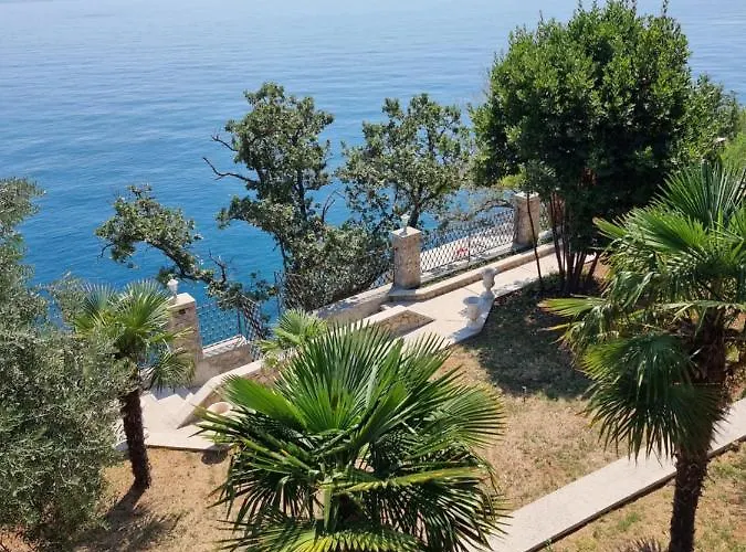 Biser ベッド・アンド・ブレックファスト 4*