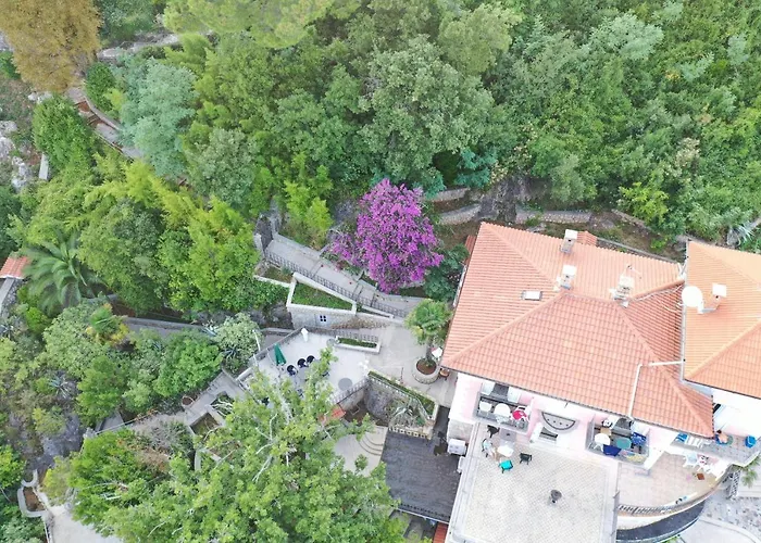 Biser ベッド・アンド・ブレックファスト 4*