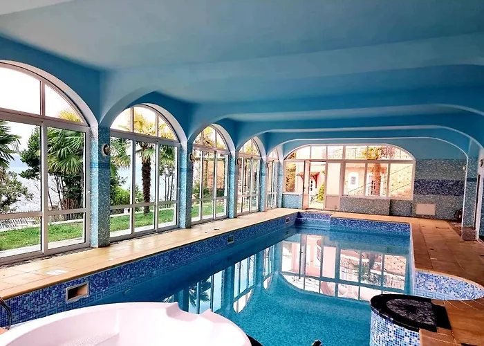 Biser ベッド・アンド・ブレックファスト 4*