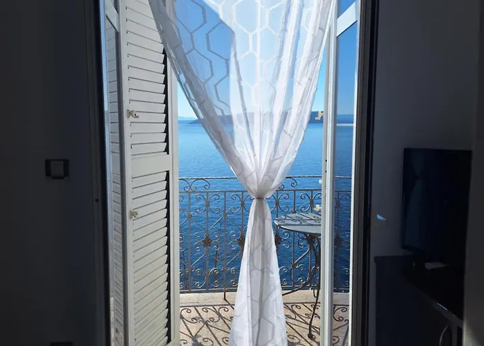 Biser ベッド・アンド・ブレックファスト 4*